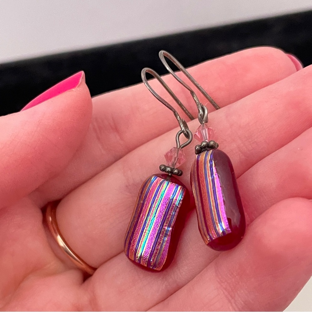 Red GLASS Summer Beach Hippie Festival Mermaid Fairy Geometric Stripped Earrings - Picture 3 of 8